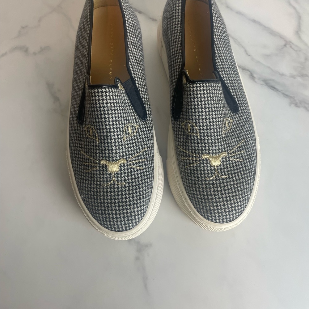 Charlotte Olympia Cool Cat womens Houndstooth sneakers NWOT.